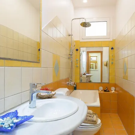 House For Families Near The Apartment Agios Nikolaos (Crete)