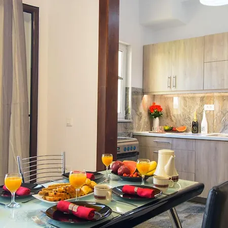 House For Families Near The Apartment Agios Nikolaos (Crete)